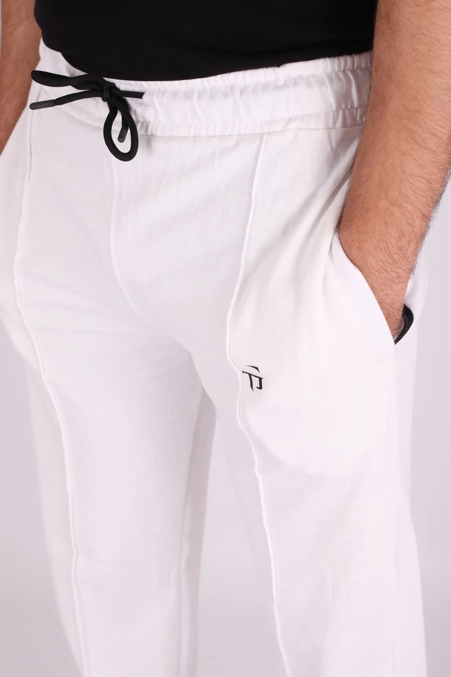 PLEATED TROUSERS | OFF WHITE
