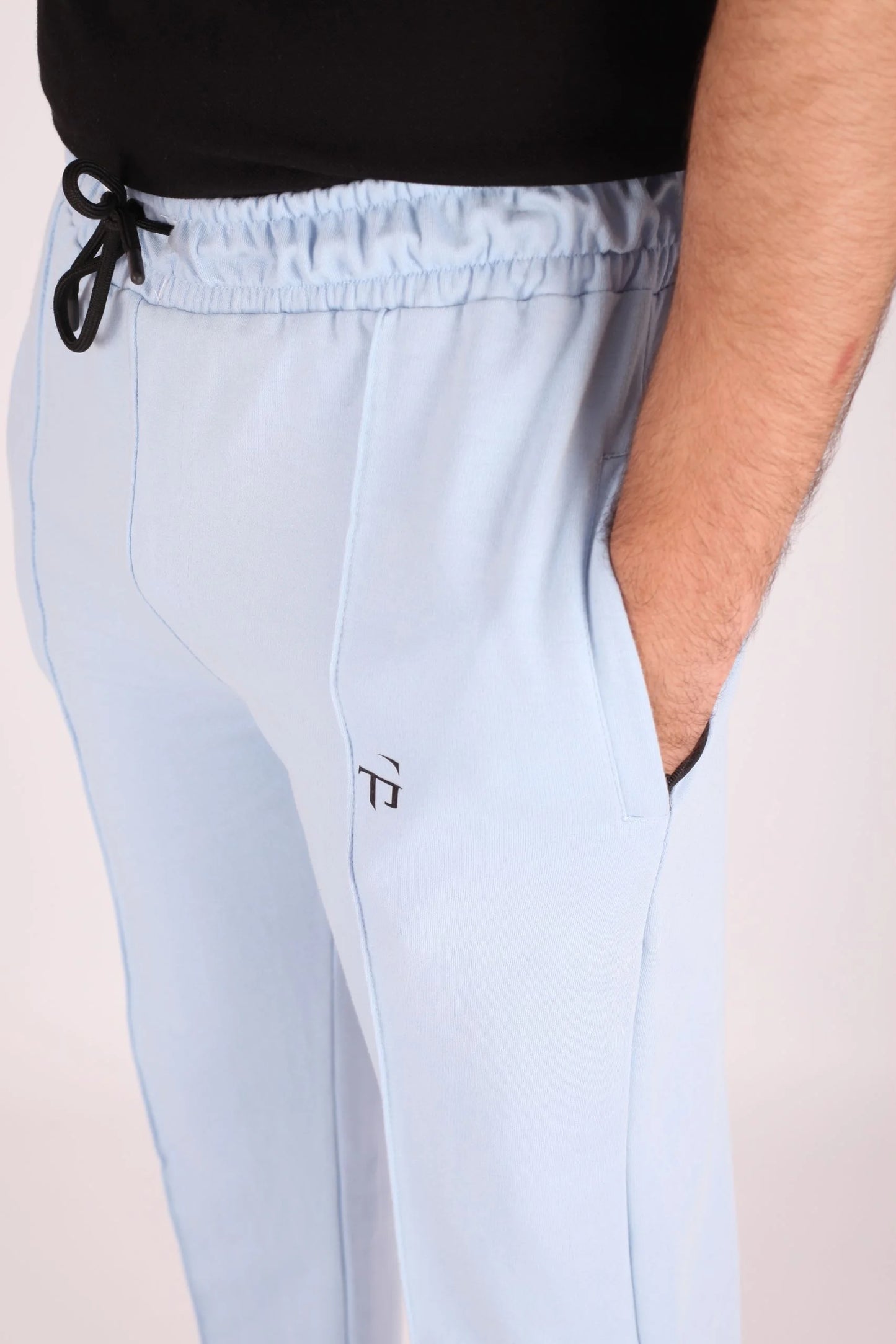 PLEATED TROUSERS | SKY BLUE