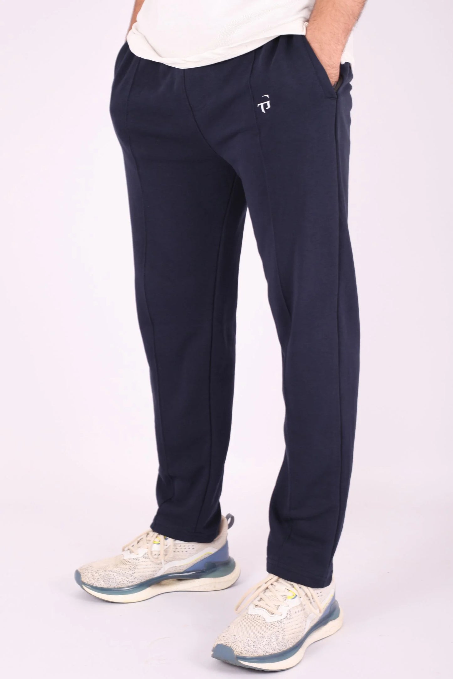 PLEATED TROUSERS | NAVY